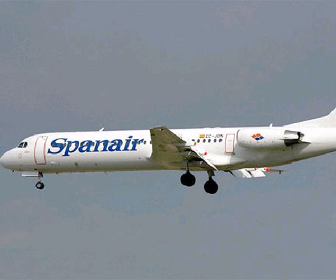 Spanish holiday jet turns back over "technical problem" 