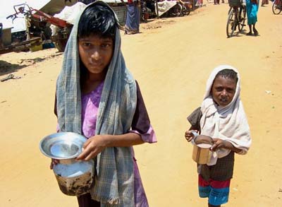 UN: 265,000 have fled Sri Lanka conflict zone