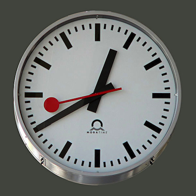Apple gets permission to use Swiss railway clock design