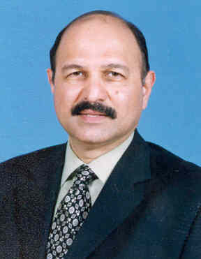 US wants Sharif to be Pak PM, Zardari as President: Mushahid