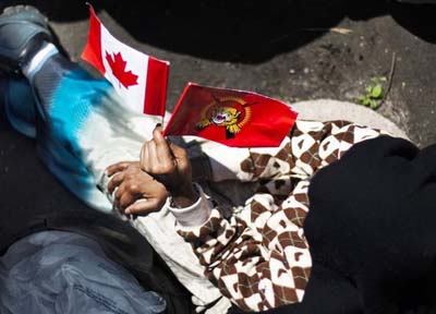 Tamil Canadian protestors jam Toronto highway