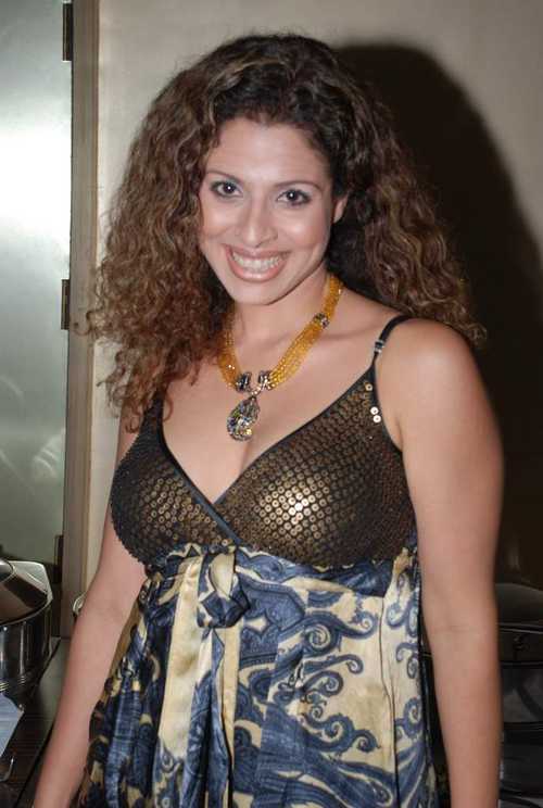 Tanaaz Currim Divorce