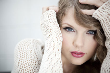 Love Story Taylor Swift Lyrics on Washington  Aug 9    Love Story  Singer Taylor Swift Has Revealed That