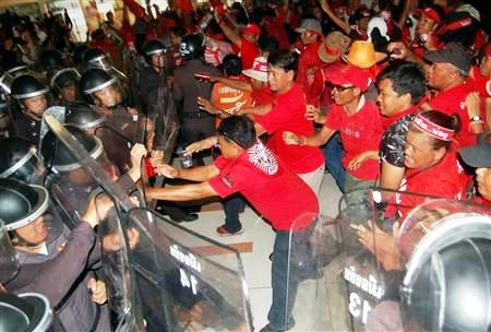 Thai-Authorities3.JPG