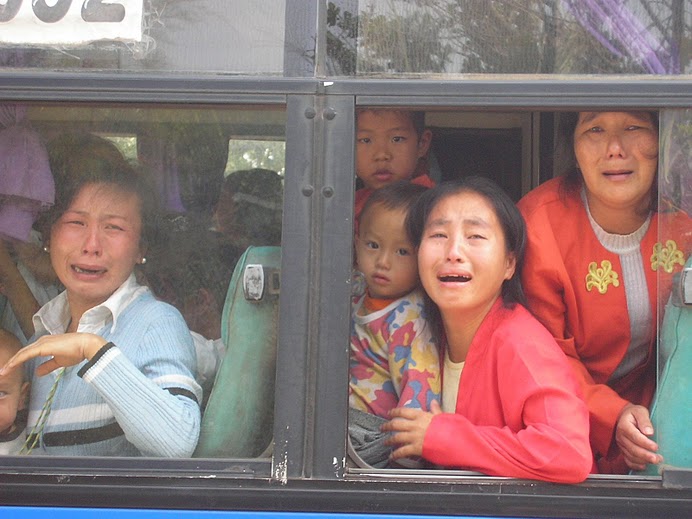Pressure builds on Thailand not to deport Lao Hmong 