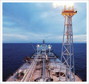 Second bid to plug Timor Sea oil leak fails