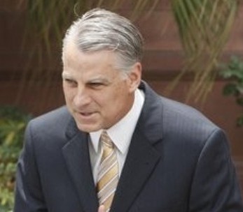 US envoy to India commemorates Gandhi''s birth anniversary