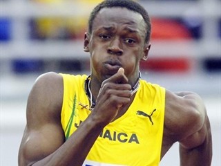 Fastest man on earth Bolt survives car crash