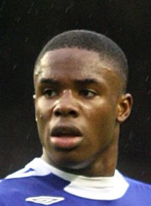 Striker Anichebe blasts police after jewellers incident 
