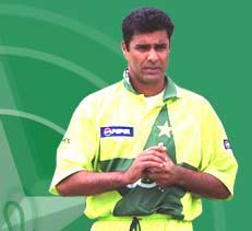 Waqar Younis questions Pak ICL players’ national commitment