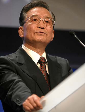 Chinese premier defends Tibet policies