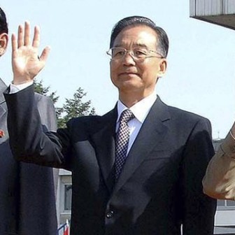 Chinese Premier pushes for nuclear-free Korean peninsula
