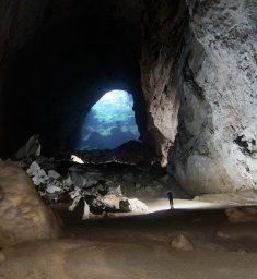 World''s biggest cave found in Vietnam