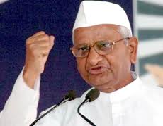 Hazare not to support Advani''s ''politically opportunistic'' anti-graft campaign