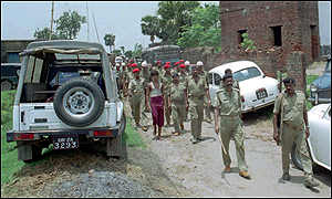 Police occupy Gaya school!