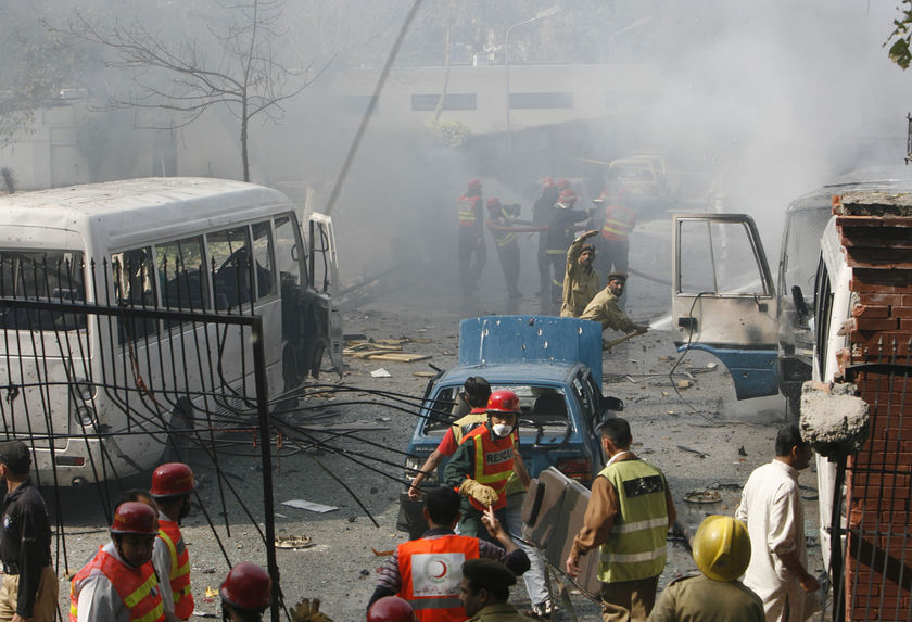 http://www.topnews.in/files/blast1.jpg