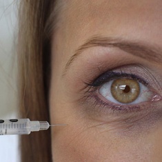 ''Eye-popping'' migraine headaches may be reduced with help of Botox