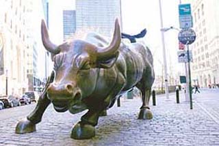 BSE Sensex touches 17000