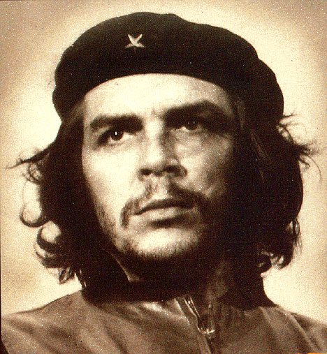Swastikas painted on Che Guevara statue in Argentina