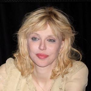 Courtney Love ‘infatuated’ with Salman Rushdie in budding alliance