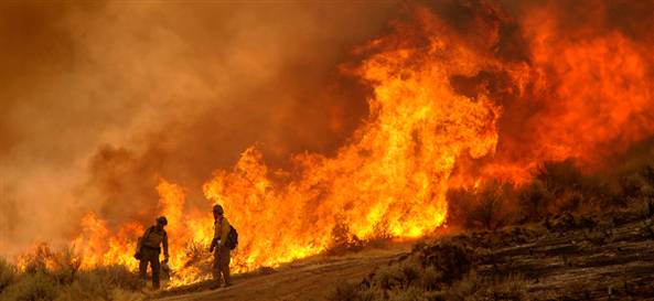 Forest fires turn deadly in Australia