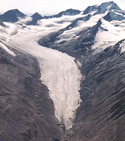Global warming results in meltdown of glaciers in Kashmir