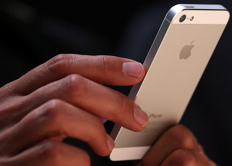 iPhone 5 is UAE's most popular smartphone