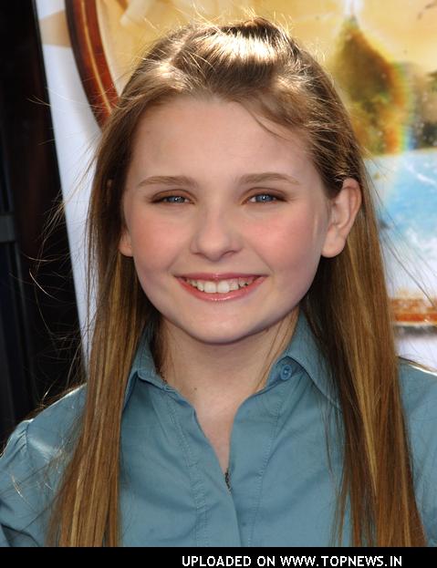 Abigail Breslin Hair Style
