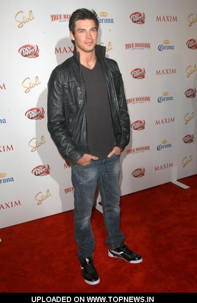 Adam Gregory  at  Maxim's Hot 100 - Arrivals
