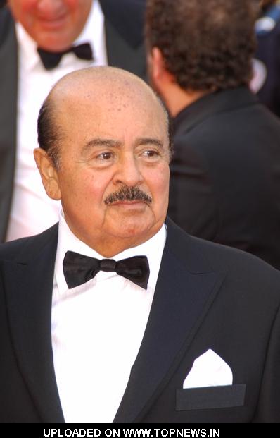Adnan Khashoggi Net Worth