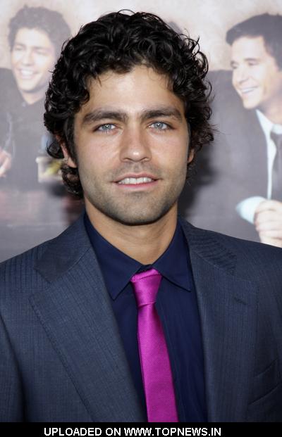 Adrian Grenier  at  HBO's "Entourage" Season 6 Los Angeles Premiere - Arrivals