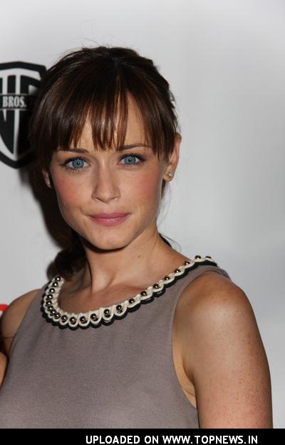 but she is kinda cute sometime Alexis Bledel that is OH HAI GUISE