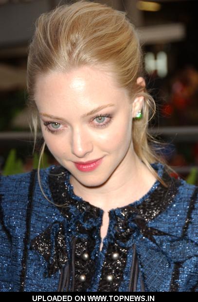 Amanda Seyfried at Jennifer's Body Fan Event Arrivals