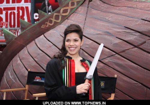 America Ferrera at "How to Train Your Dragon" Premiere - Arrivals America Ferrera at "How to Train Your Dragon" Premiere - Arrivals