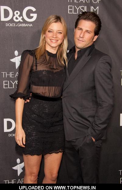 Amy Smart at D&G Flagship Boutique Opening Benefiting The Art of Elysium - Arrivals