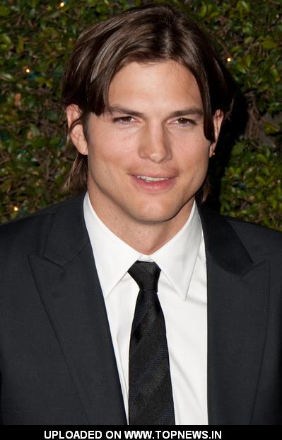 ashton kutcher nose. Ashton Kutcher at quot;No Strings