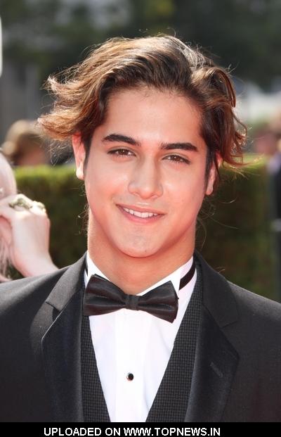 Avan Jogia