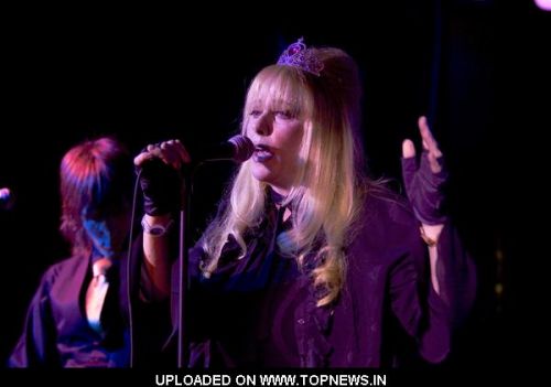 bebe buell images. Bebe Buell in Concert at Hiro