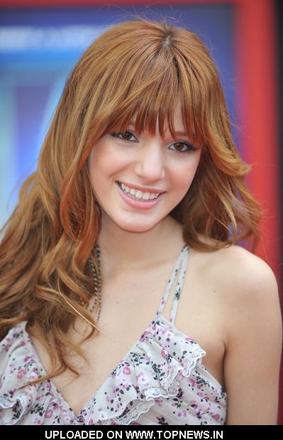 Bella Thorne Mom