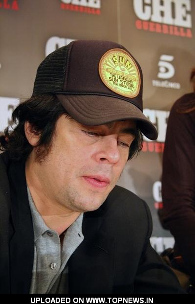hairy benicio del toro chest
