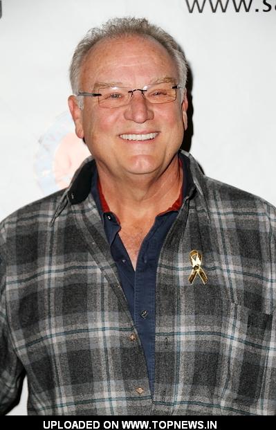 Bill Smitrovich at "1 Voice" A Celebrity Evening of Monologues, Music and Memories - Arrivals