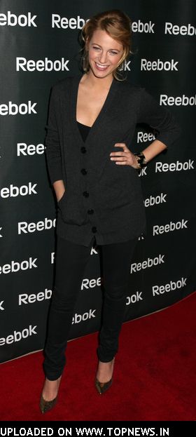 Blake Lively at Reebok Unveils "Freestyle World Tour" Ad Campaign and Collection - Arrivals Blake Lively at Reebok Unveils "Freestyle World Tour" Ad Campaign and Collection - Arrivals