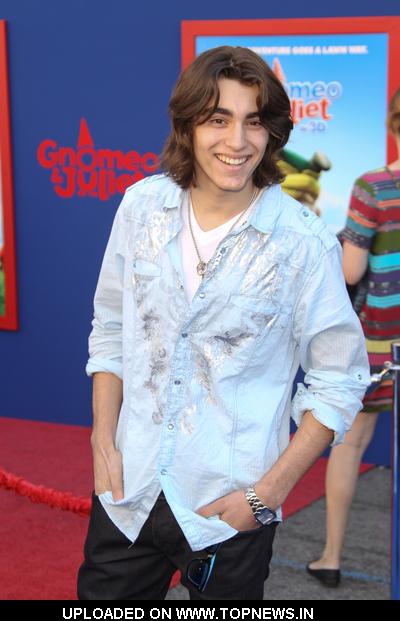 Blake Michael at "Gnomeo & Juliet" Los Angeles Premiere - Arrivals