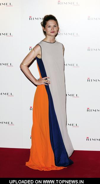 Bonnie Wright at Rimmel Cosmetics Celebrates a 10 Year Partnership with Kate Moss at Battersea Power Station in London Bonnie Wright at Rimmel Cosmetics Celebrates a 10 Year Partnership with Kate Moss at Battersea Power Station in London