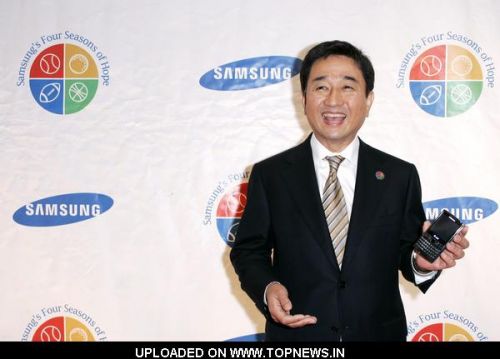 CS Choi  at 8th Annual Samsung Four Seasons of Hope Gala - Arrivals