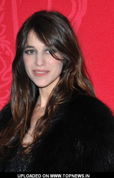 charlotte gainsbourg at cesar film awards 2009 - arrivals | topnews