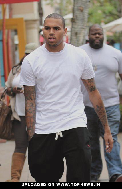 Chris Brown shopping at the Grove