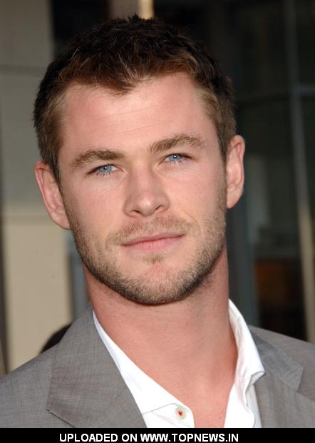 Chris Hemsworth  at  "Star Trek" Los Angeles Premiere - Arrivals