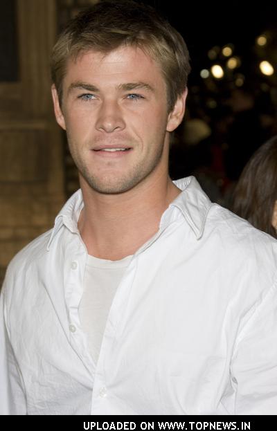 pictures of chris hemsworth as thor. Tags: CHRIS HEMSWORTH