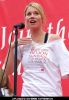 Christina Applegate  at  16th Annual EIF Revlon Run/Walk For Women